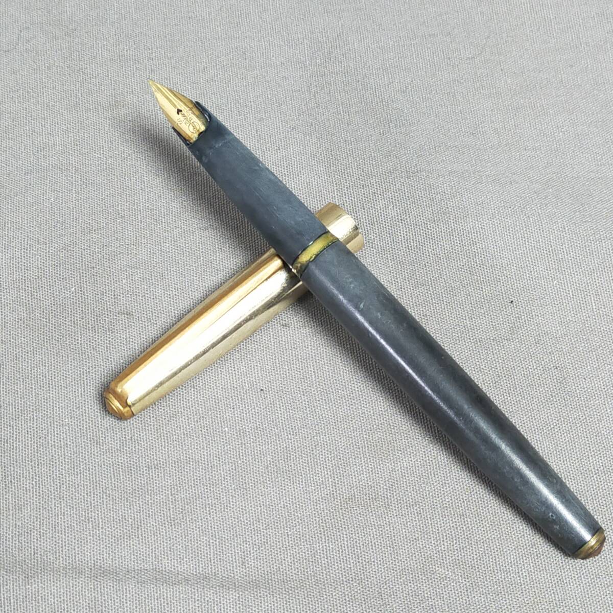 5711/12 GJ72448 S.S.S. ヴィンテージ 万年筆 K14 ブラック×ゴールド 筆記用具 現状品拍卖