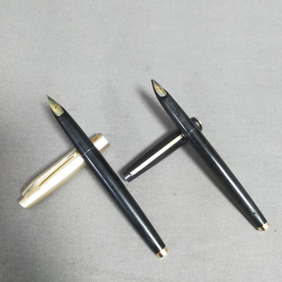 5711/12 GJ72449 PILOT パイロット E 万年筆 14K-585 14K 2本 おまとめ 筆記用具 現状品拍卖