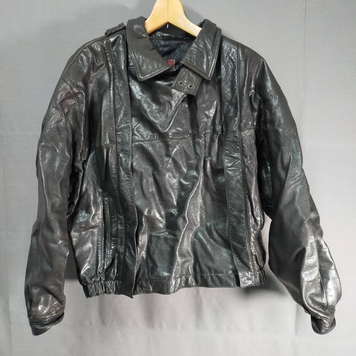 5711/13 GJ72475 レザーコート 革ジャン アンティークレザー 伊製 本革 ブラック サイズM メンズコート拍卖