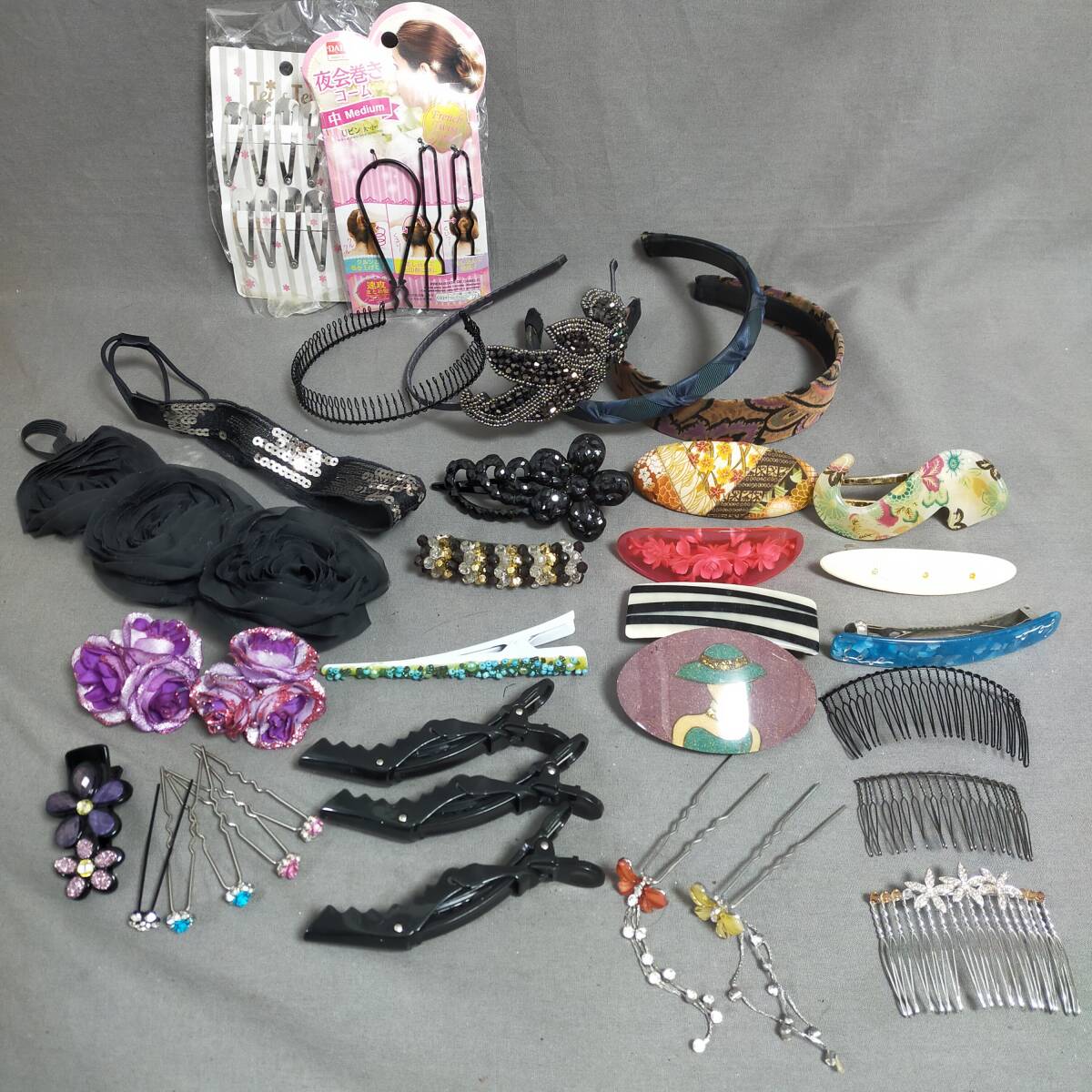 5711/14 GJ72461 ヘアアクセサリー セット おまとめ ヘアバンド カチューシャ クリップ バレッタ ヴィンテージなど 総重量約466g拍卖