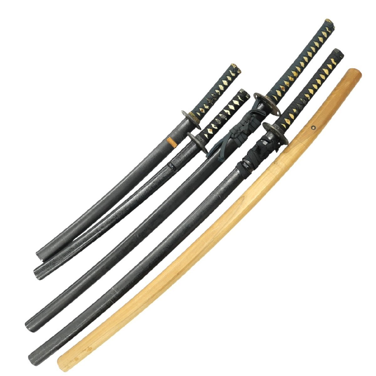 1円スタート 模造刀 まとめ5点セット 日本刀 太刀 木刀 脇ざし 脇差し 鞘付き 白鞘 木製 美術刀 刀剣 武器 武具 小道具 コレクション拍卖