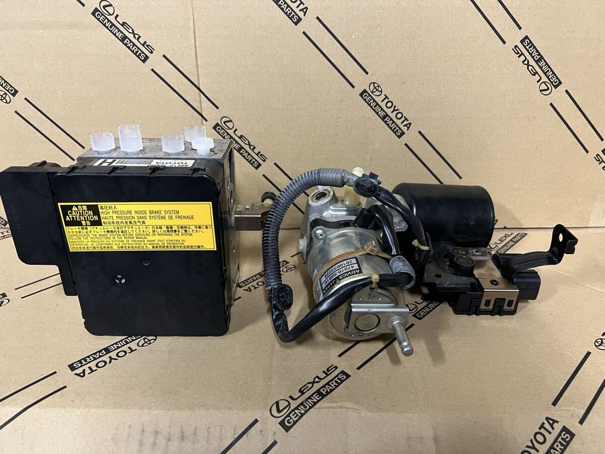 レクサス LS DBA-USF40 LS460 1UR-FSE ABS ブレーキアクチュエーター ブレーキポンプ 47070-50010 44510-50080拍卖