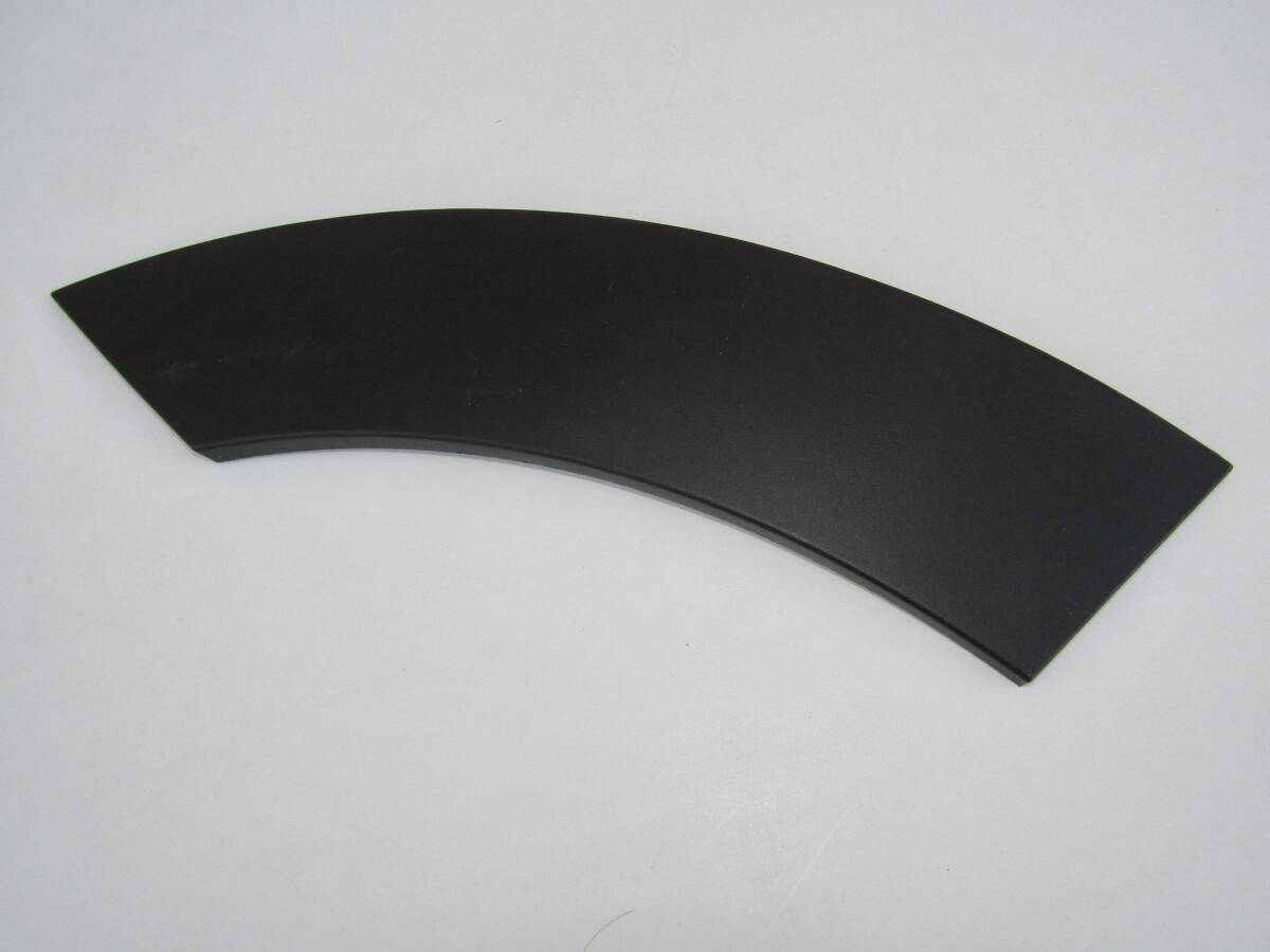 MINI F55 右 リア アーチモール モール オーバーフェンダー 51779881804 ■■ 13111301 拍卖