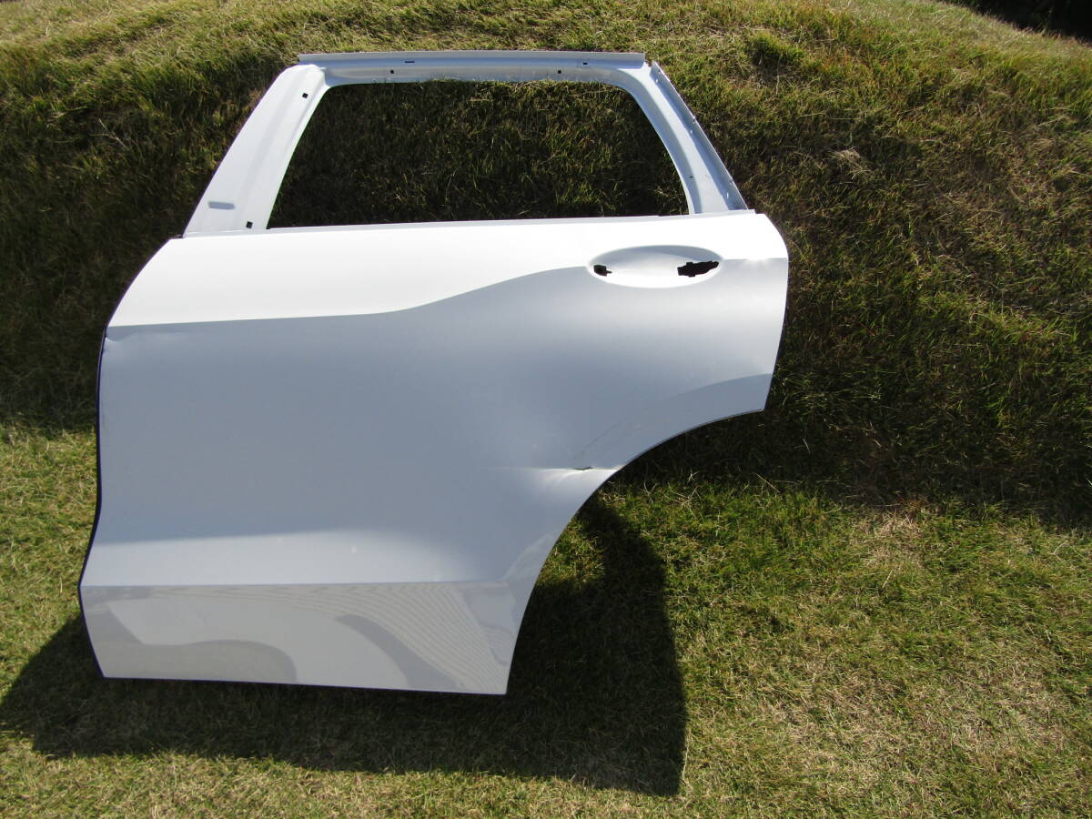 BMW G05 X5 純正 リアドア 左後ろ ドア 白 ホワイト ■■ 13111505拍卖