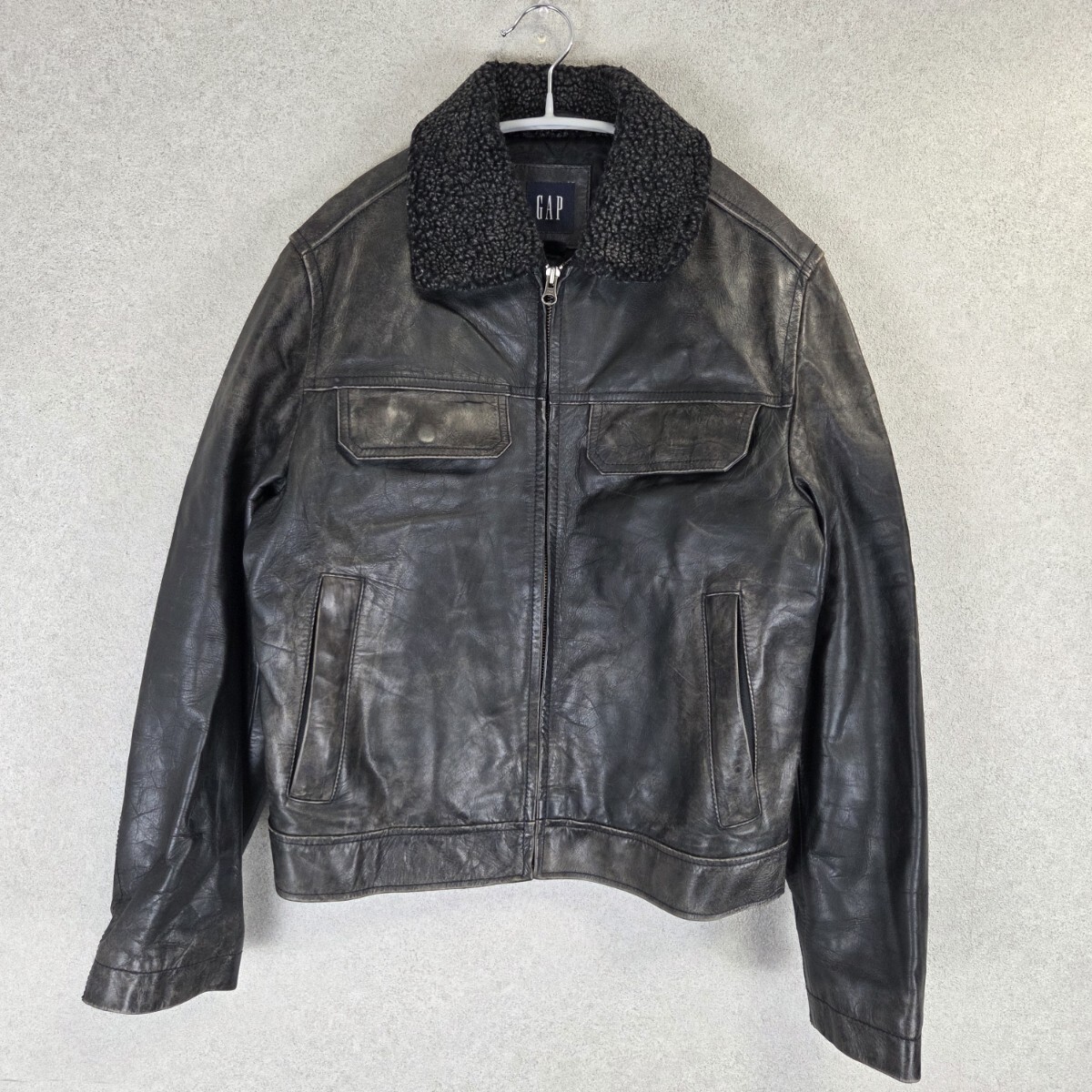 希少 OLD GAP ボア レザージャケット ブラック オールドギャップ 牛革 本革 00s Y2K 黒 茶芯 ヴィンテージ加工 短丈 中綿 キルティング拍卖