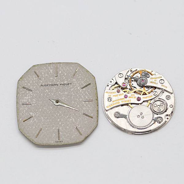1円 オーデマピゲ ムーブメント Cal.2003 手巻き シルバー文字盤 メンズ腕時計 2000000 NSK KTU拍卖