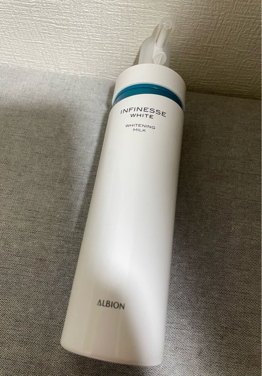 新品即決 アルビオン アンフィネス ホワイト ホワイトニング ミルク 乳液 200グラム拍卖