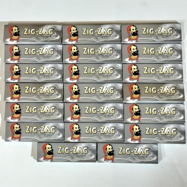 現品限り 未使用 フランス ZIG ZAG SILVER シルバー レギュラー ペーパー 50枚入 20個 手巻きタバコ用 巻紙 ジグザグ L5拍卖