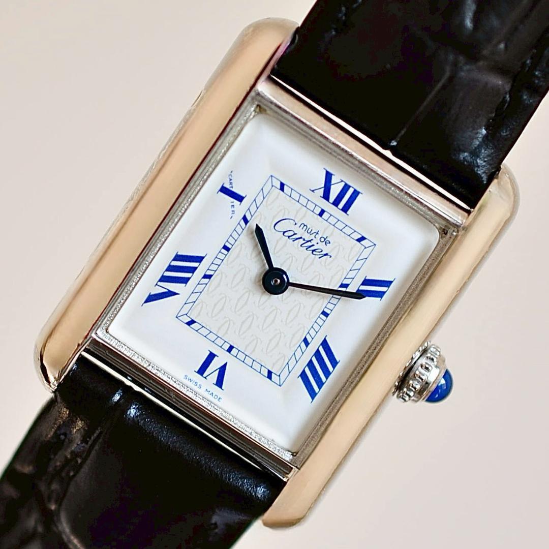 Cartier マストタンク MM ホワイト ローマン 文字盤 クォーツ W00042拍卖