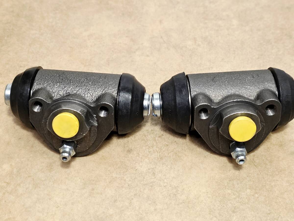 フィアット・旧500 R/126 1. series フロントホイールシリンダー拍卖