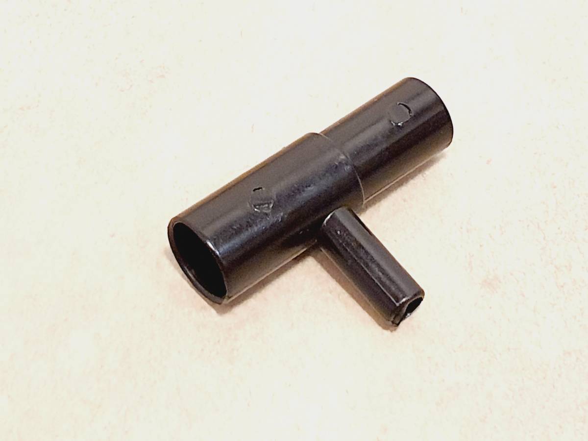 ルノー・4 キャトル ブローバイ三又アダプタ拍卖