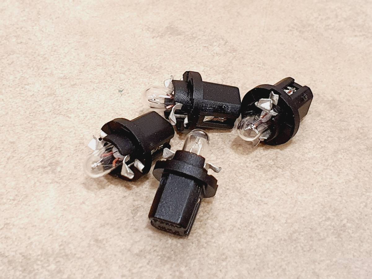 ルノー・4 キャトル スピードメーター用バルブ4個セット拍卖