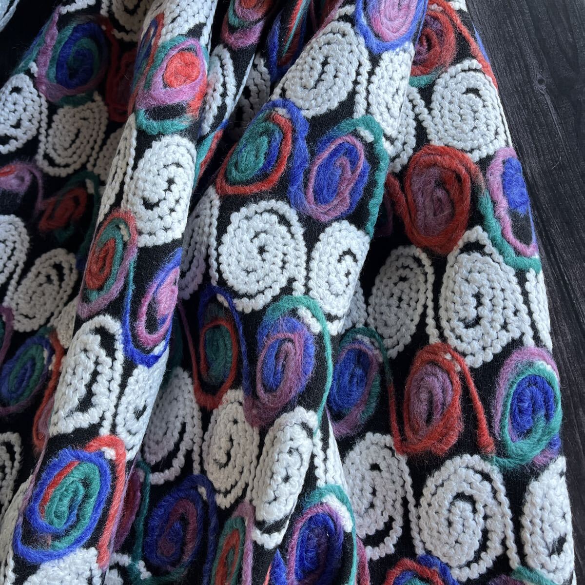 フリース カラフル毛糸刺繍生地 北欧風 赤系 幅140×50cm延長可拍卖