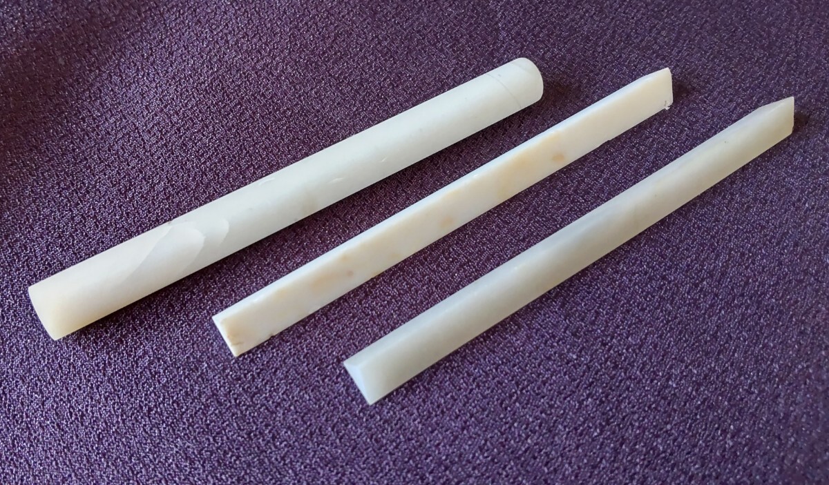 欠けあり特価 未使用 HARD ALKANSAS OILSTONE 99x9.5㎜Φ 1本 100×8△ 2本 産地USA 天然砥石 丸棒1 △形2本 3本set拍卖