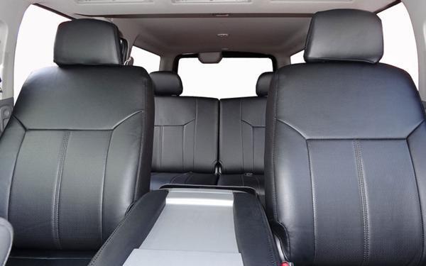 【送料無料】 シートカバー トヨタ ライズ A200A / A210A R1/11~ スタンスSTD エムライン ブラック 1台分SET s2590bk拍卖