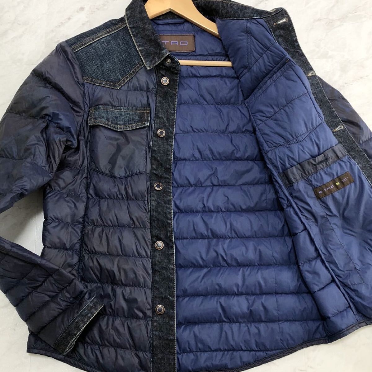 【極美品 希少】ETRO ダウンジャケット デニム ペイズリー 総柄 ハイブリッド 切り替え シャツジャケット エトロ メンズ ネイビー ブルー S拍卖