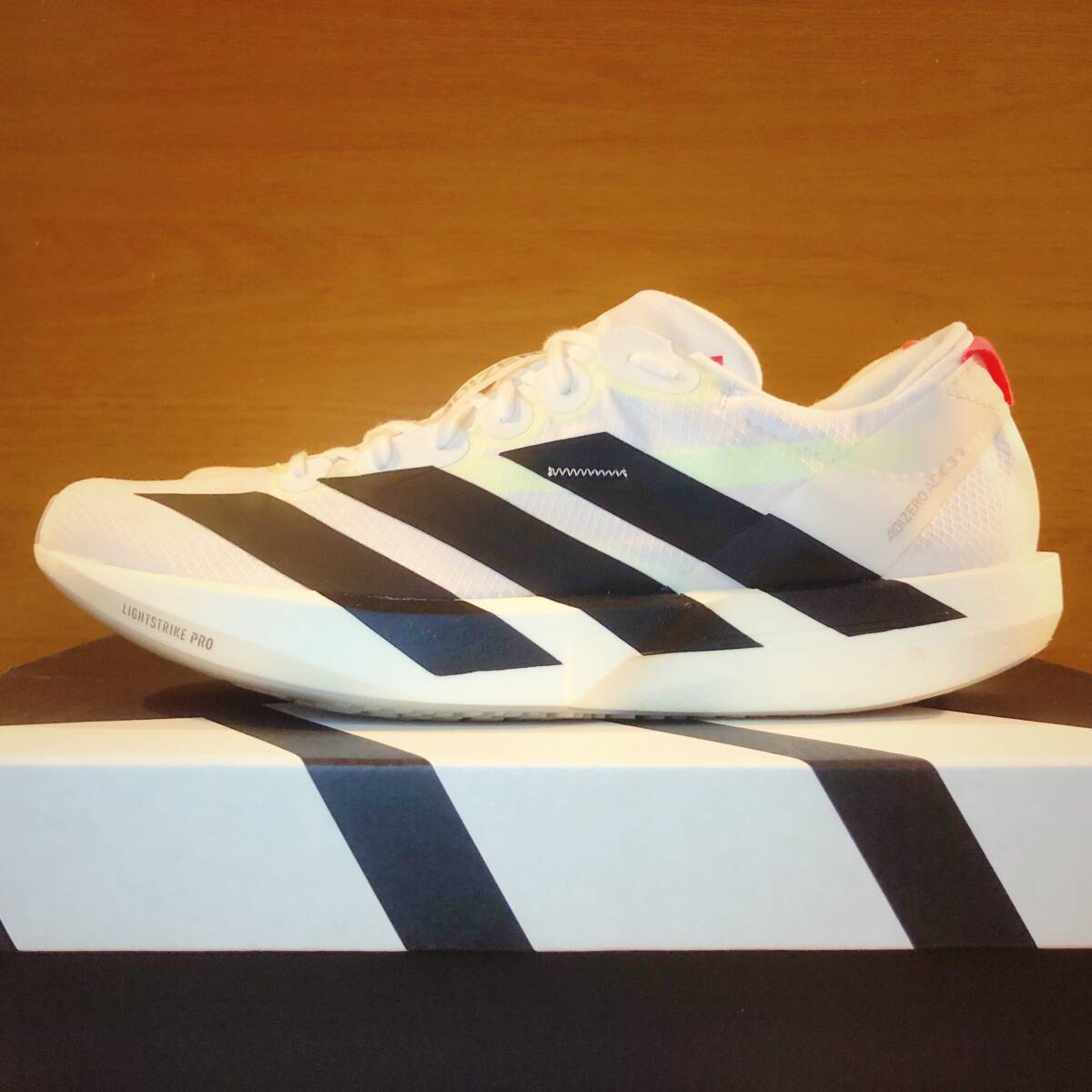 【美品/完売サイズ】Adidas/ Adizero Japan 9/ 27.0 cm/ ホワイト・コアブラック/ アディダス アディゼロ ジャパン アディオス拍卖