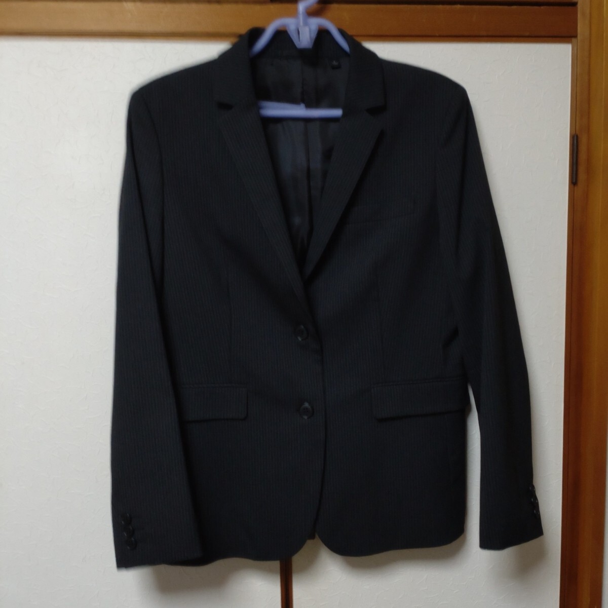 ブラック ストライプ スカートスーツ拍卖