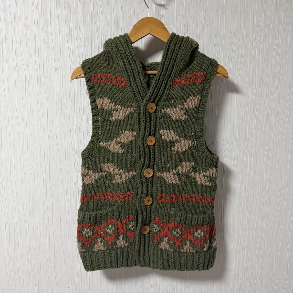 AIGLE エーグル フード付きウール ニットベスト 総柄 メンズ サイズS ウール100% ペルー製 8503-17303 セーター a1365拍卖