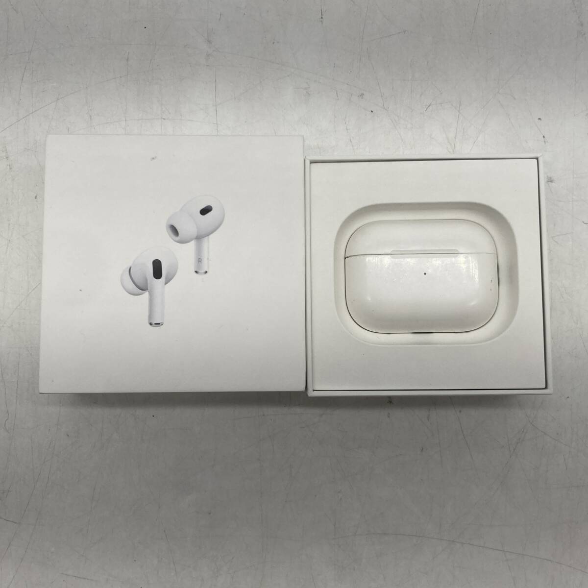04wy13916●【ワイヤレスイヤホン】Apple AirPods Pro 第二世代 MQD83J/A A2700 A2699 A2698 中古品拍卖