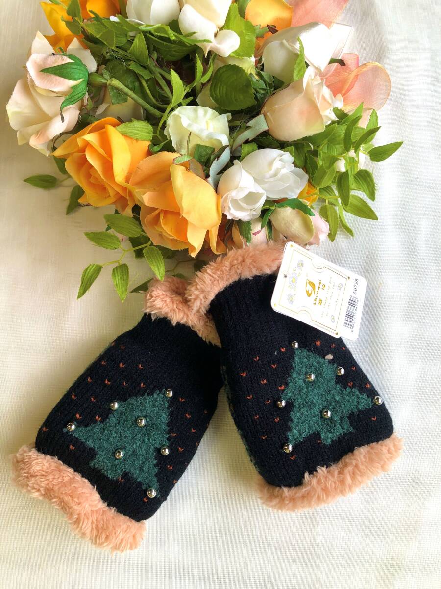 即決 新品・タグ付き 手袋 指先が出るタイプ 送料180円 クリスマスツリー ブラック プレゼントに拍卖