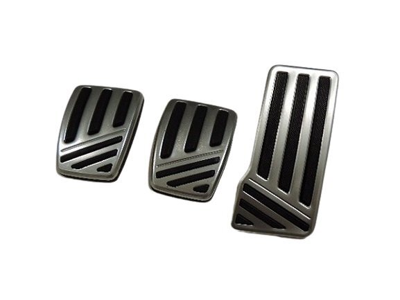 トヨタ純正 ヴェロッサ用 アルミアクセルペダル& アルミブレーキペダルパット & クラッチペダル 3点セット JZX100 マーク2 MT車 流用拍卖