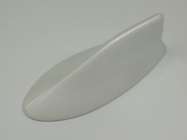 新品30系アルファード DCMアンテナカバー ホワイトパール070拍卖