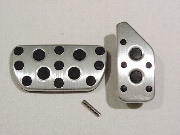 【新品】 トヨタ純正 90系 ヴィッツ 用 AT車用 アルミペダルセット 50系 プロボックス AT車用 流用 オプションパーツ拍卖