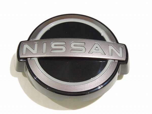 【新品】 ニッサン純正 アリア FE0 用 フロントグリル エンブレム イルミ付 他車に流用可能拍卖