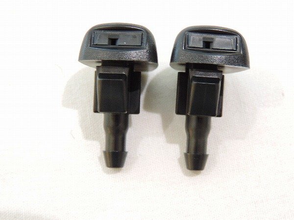 トヨタ純正 ウォッシャーノズル 2個セット ※代引き不可商品 他の車種などに流用可能 補修部品 経年劣化 85381-B1120拍卖