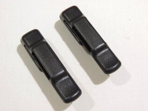 ★送料無料★ トヨタ純正 リアシート用 シートベルトハンガー 2個セット ※代引不可商品 73371-58010-B0 【国内正規純正部品】拍卖