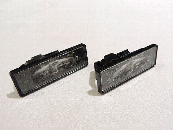 ★新品★ ニッサン純正 R35 GT-R 用 純正 LED ライセンスランプ ASSY 2個セット 他の車種に流用可 エクストレイル T33 セレナ C28 補修部品拍卖