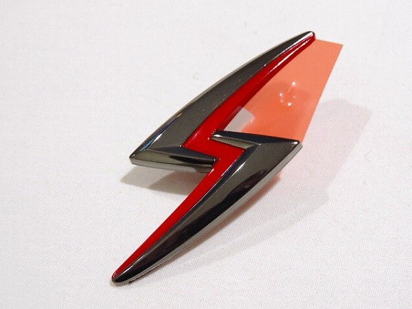 【 新品 】 ニッサン純正 S15 シルビア 用 ボンネット フード エンブレム ライトニング 補修部品 経年劣化拍卖