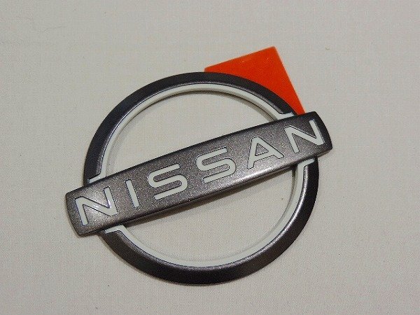 ニッサン純正 ADバン VY12 用 新ニッサン リア エンブレム ※代引き不可商品 他の車種に流用可能拍卖