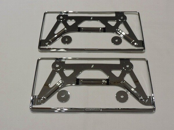 【新品】 日産純正 アリア FE0 用 ナンバープレートリム クローム調 2枚セット ニッサン エンブレム付 ナンバーフレーム拍卖