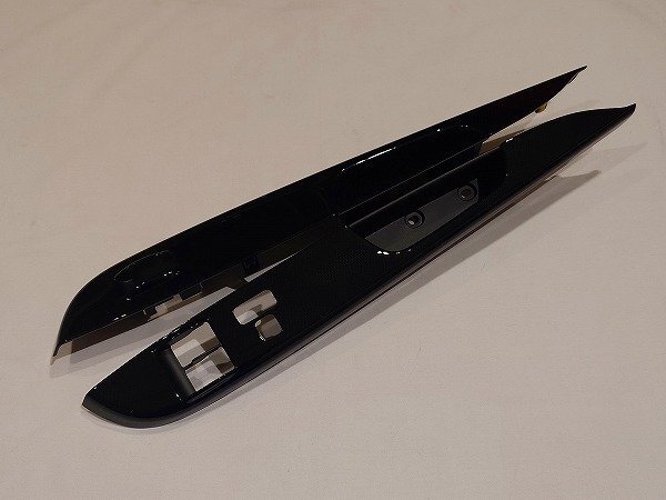 トヨタ純正 200系 ハイエース 8型 ダークプライムS用 フロント パワーウインドウ スイッチベース左右セット カーボン調加飾拍卖