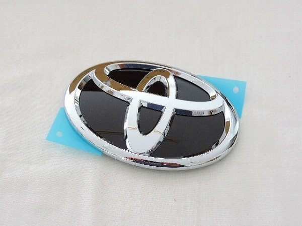 トヨタ純正 150系 ランクルプラド用 リア トヨタエンブレム 102mm×148mm ブラック ※代引き不可 他の車種に流用 トヨタマーク 補修部品拍卖