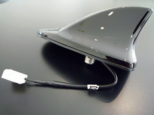 新品 トヨタ純正 200系クラウン ルーフシャークアンテナ 202 黒拍卖