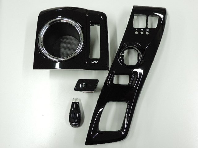 トヨタ純正 41プリウスα G's用 センターシフトパネル&カップホルダー&パーキングスイッチ&ウィンドウスイッチパネル&シフトノブ 8点SET拍卖