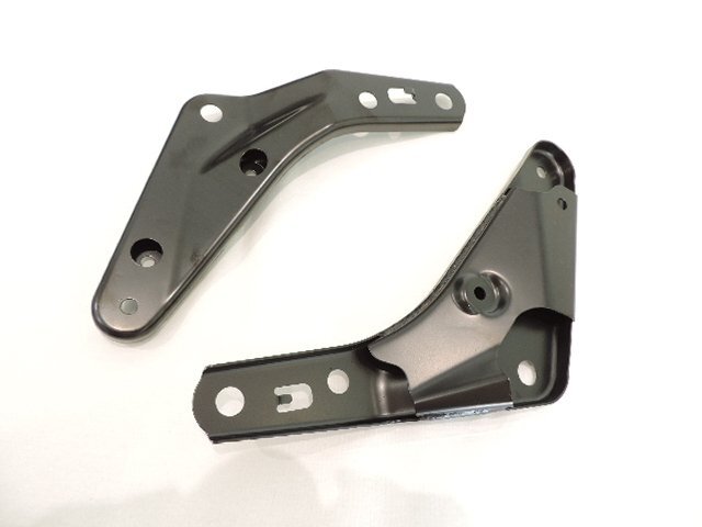 トヨタ純正 80系 VOXY ヴォクシー 80系NOAH ノア G's用 リアサスペンションメンバー 強化ブレースセット 他のグレードに流用可能 ZRR/ZWR80拍卖