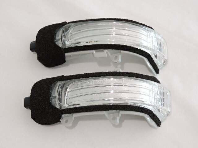TOYOTA トヨタ純正 ドアミラーウィンカーレンズ LED 左右 補修用パーツ 他の車種に流用可能 適合は本文参照拍卖