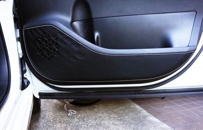 TOM'S トムス トヨタ ESQUIRE エスクァイア ドアキックプロテクター ドア傷つき防止 インテリア H26/10~ ZRR8# ZWR8#G 全グレード拍卖