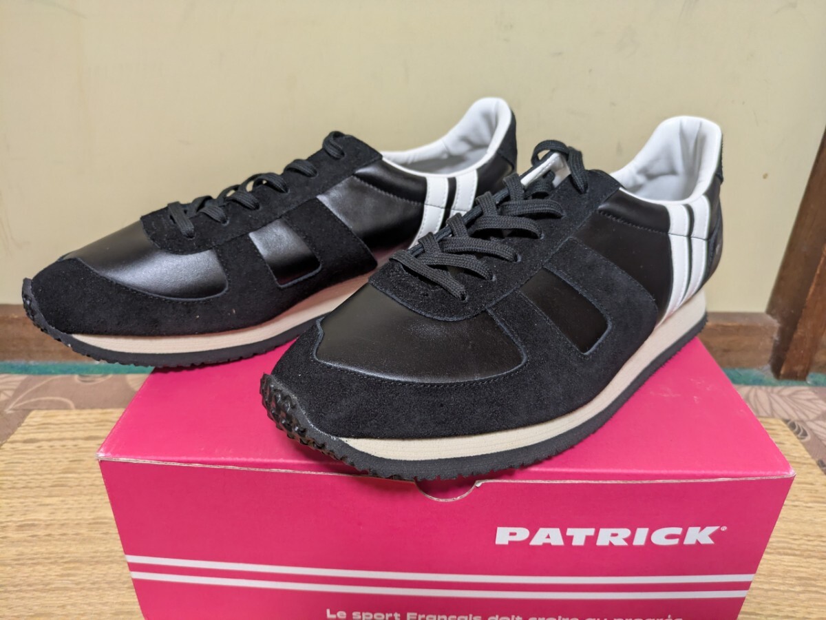 ●未使用 パトリック カリフォルニー レザースニーカー拍卖