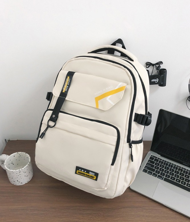 リュックサック デイパック 手提げ ミニリュック キャリーオンファスナー付き パソコン 飾りは付属しません拍卖