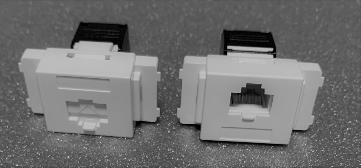 CAT.6A 専用工具不要 埋め込み UTP LAN モジュラージャック k055j 1個拍卖