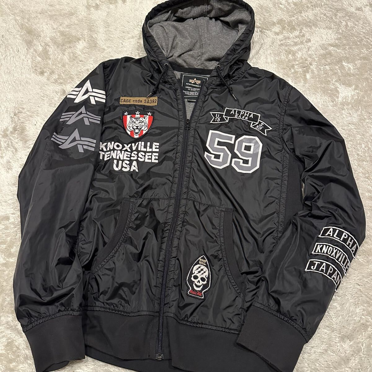 希少デザイン 特大XL ALPHA INDUSTRES アルファ ジャケット ナイロンジャケッパーカー メンズ サイズXL ロゴ ワッペン フライトジャケット拍卖