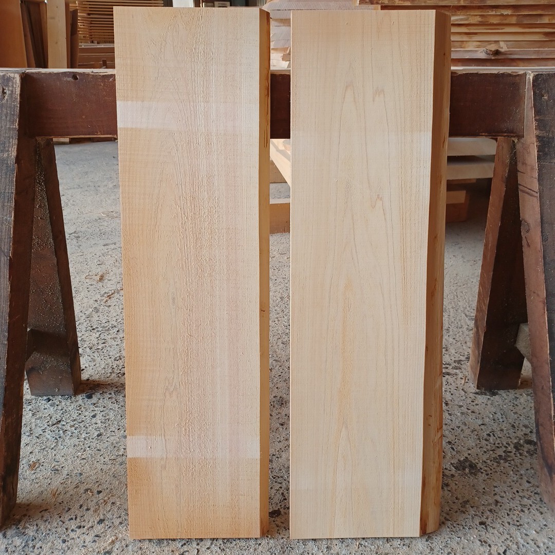 A-2375 国産ひのき 片耳付板 2枚セット テーブル 看板 棚板 一枚板 無垢材 桧 檜 DIY拍卖