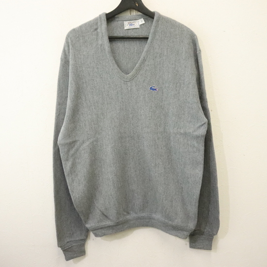q206 80sビンテージ IZODLACOSTE ワンポイントロゴ アクリルニットセーター■1980年代製 表記Lサイズ グレー Vネック トップス 古着 拍卖