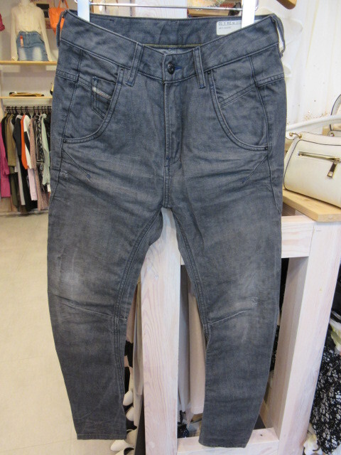 ◆ディーゼル DIESEL パンツ デニム ジーンズ ストレート W24 L32 ブラック系 93243 25594 レディース 中古◆0603拍卖