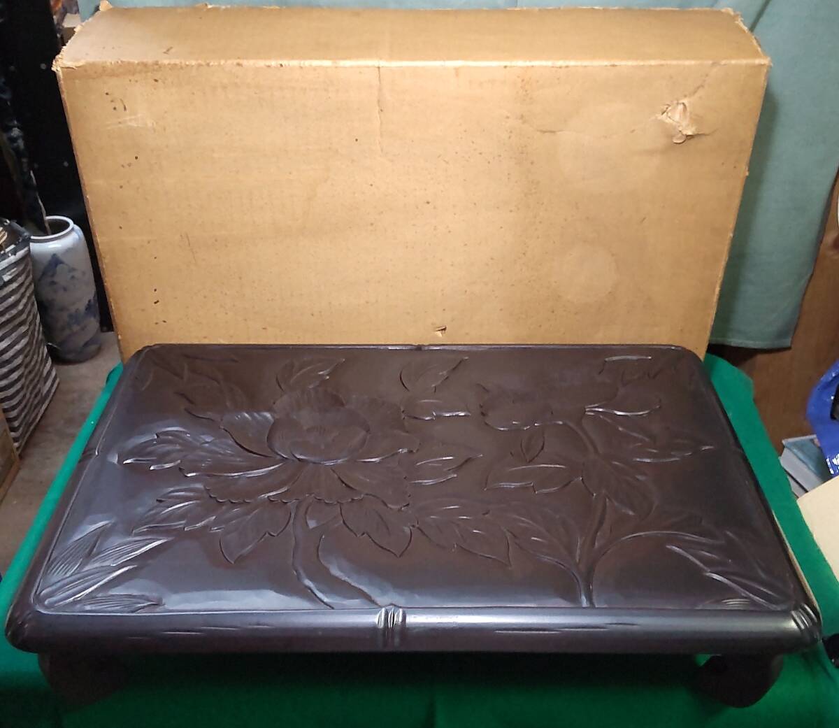 【希少】花台 牡丹図 竹柄縁/飾り台/サイズ 縦 約36×横 約54.5×高 約11.5(cm)/彫刻/工芸品/和風/インテリア/置物/華道/花台/●5514/根拍卖